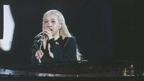 Call it the end  สวยยย #ROSÉ #rosie  #roseblackpink  #roses_are_rosie  #BLACKPINK 