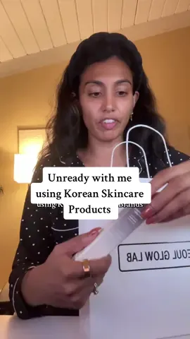 Part ✌🏽! These products were so heavenly on my skin and couldn’t believe how my skin immediately started glowing! I have no idea what I was doing, but the results don’t show it 😅. So proud of Katie @SEOUL GLOW LAB 🥰! Will definitely be returning for that facial and adding more products to my routine! . . #koreanskincare #skincareroutine #unreadywithme #koreanskincareproducts #momroutine 