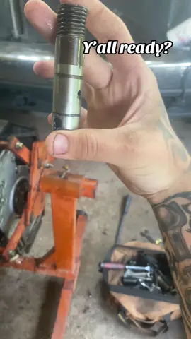 Had a lifter collapse , decided it’s time to do the WHOLE top end . #STAGE2 #chop #5.3 #newbody #fyp 