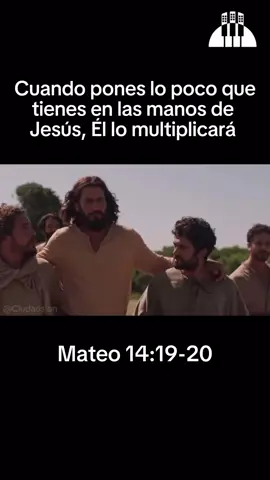 #mensaje #biblicos Mateo 14:19,20  Entonces mando a la gente recostarse sobre la hierba; y tomando los cinco panes y dos peces, alzó los ojos al cielo, pronunció la bendición,partió los panes y los dió a los discípulos, y los discípulos a la multitud. Y comieron todos,y se quedaron satisfechos; y lo que sobró de los pedazos , doce cestas llenas.🙇🏻‍♀️