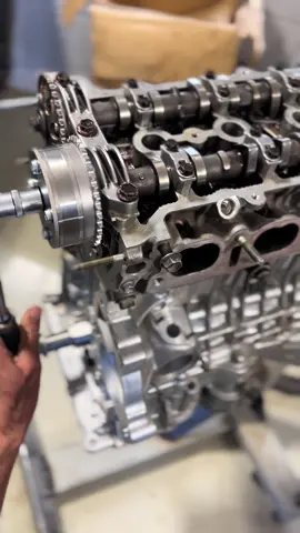Toyota Corolla engine #mayocarsdr #toyota #foryou #underreview 