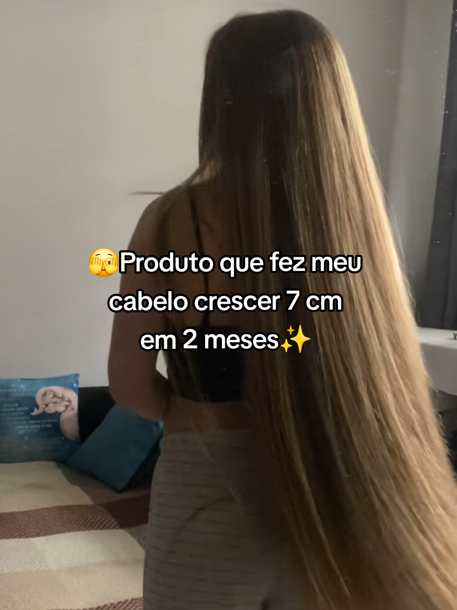 TÔNICO SOS DA LIZZ Estou sando a 1 ano e não tenho palavras pra tanto resultado #antesedepois  #projetorapunzel  #tonicocapilar  #crescimentocapilar  #produtosdecabelo 