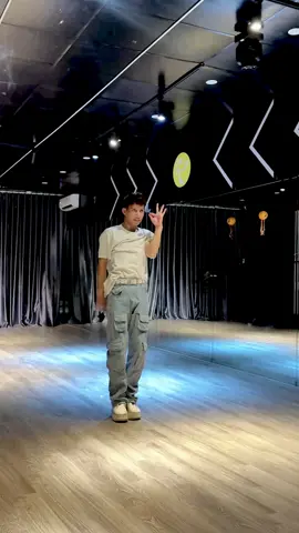 @LE SSERAFIM #spaghetti @𝐌𝐫. 𝐑𝐎𝐘💃🕺 #royminhvuong #lesserafim #dance #fyp 