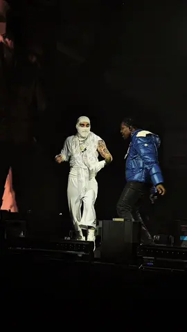YEAT BRINGS OUT DON TOLIVER AT COMPLEXCON  @Don Toliver @👨‍💻 @COMPLEX  #yeat #complex #complexcon #dontoliver #travisscott 