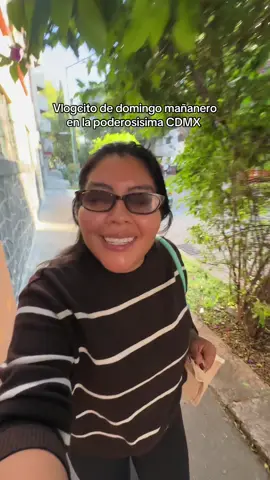 IG : Ignacia Aguilar  La mejor manera de empezar el día en Cdmx ✨🇲🇽 📍Coyoacán , cdmx  Vlogcito de domingo mañana en la cdmx 🙌🏽 Me encantan los tamales 🫔  #mexico #tamales #cdmx #mexicanfood #mexicanos 