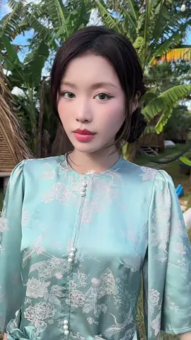 Chìm sâu vào ánh mắt ấy …. #HanSara #LienQuanDuHi
