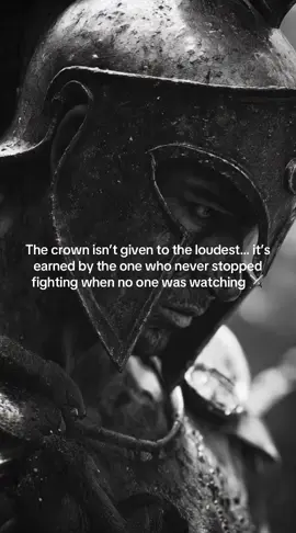 🔥 “A king doesn’t wake up waiting for motivation — he wakes up knowing his kingdom depends on his discipline. While others chase comfort, he sharpens his sword in silence. The crown isn’t given to the loudest… it’s earned by the one who never stopped fighting when no one was watching.” ⚔️ #king #kings #fyp #foryoupage #warriors 