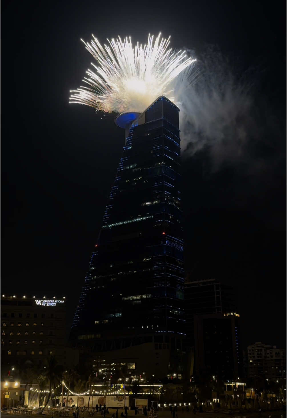 جدة غير😔🤍. #explore #fyp #هواجيس 