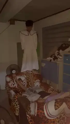 pwede pa edit yung unlike me!