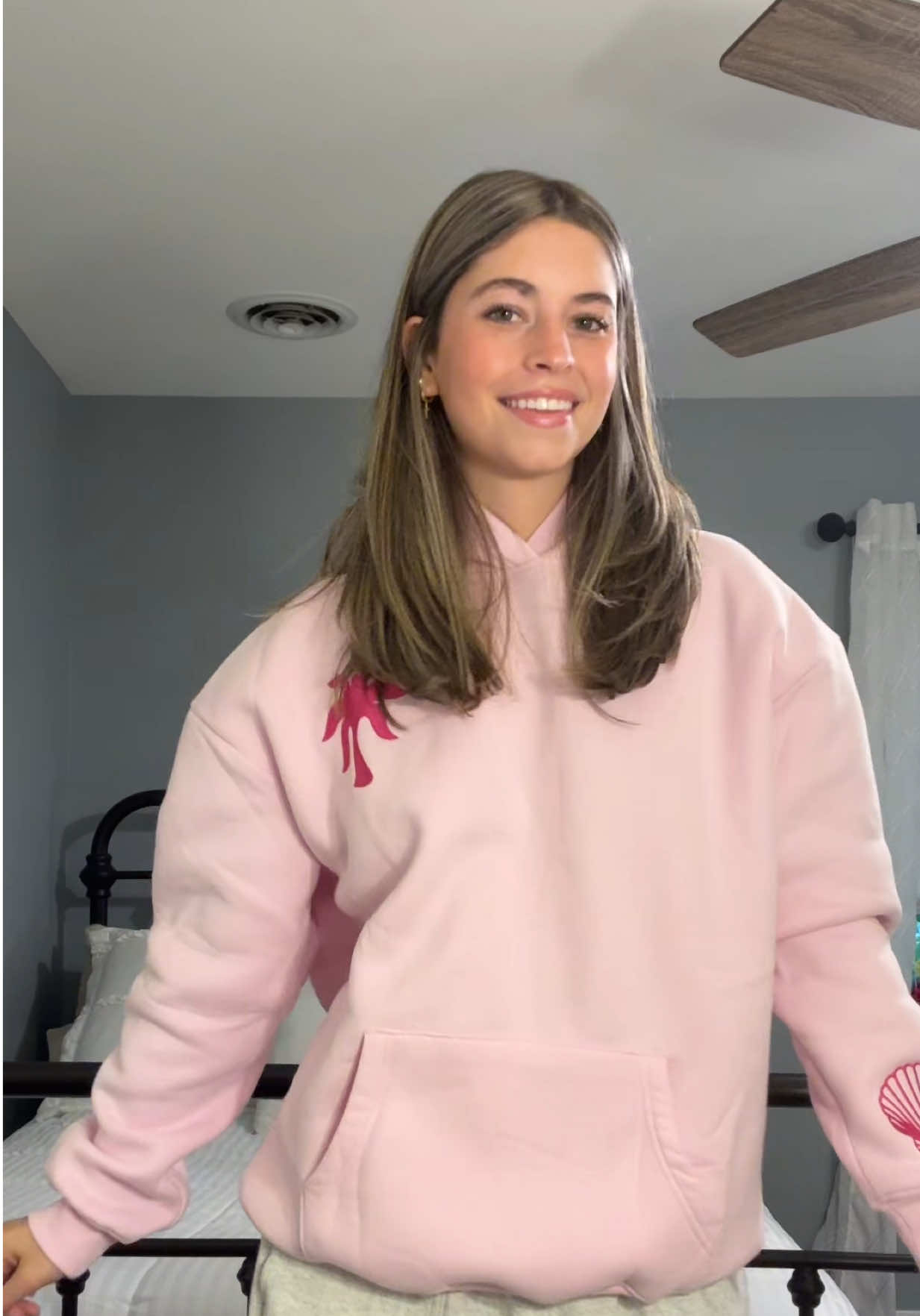 hoodie from @PINK PALM PUFF 🌴🌴 #outfit #fyp #dance #pinkpalmpuff 