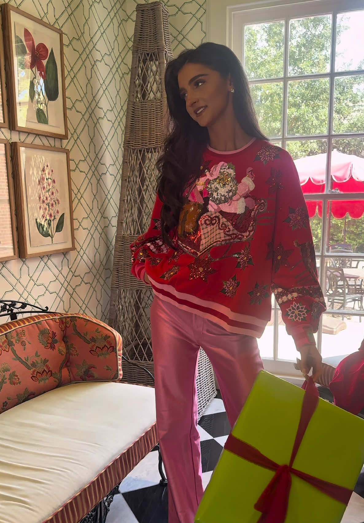 Unwrap our QOSMAS collection on our website now!!! 🔔🎄  #queenofsparkles #christmasgiftideas #christmas #elfmovie #christmasoutfit 