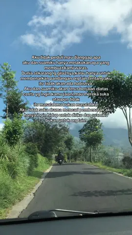 Penting kita bahagia dulu ya🤍 #trend #fyp #fypシ゚viral #suamiistriromantis #xybca 