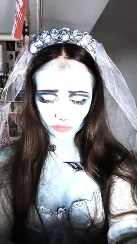 🎃#corpsebride#emily#fyp#cosplaymakeup#halloweenmakeup 