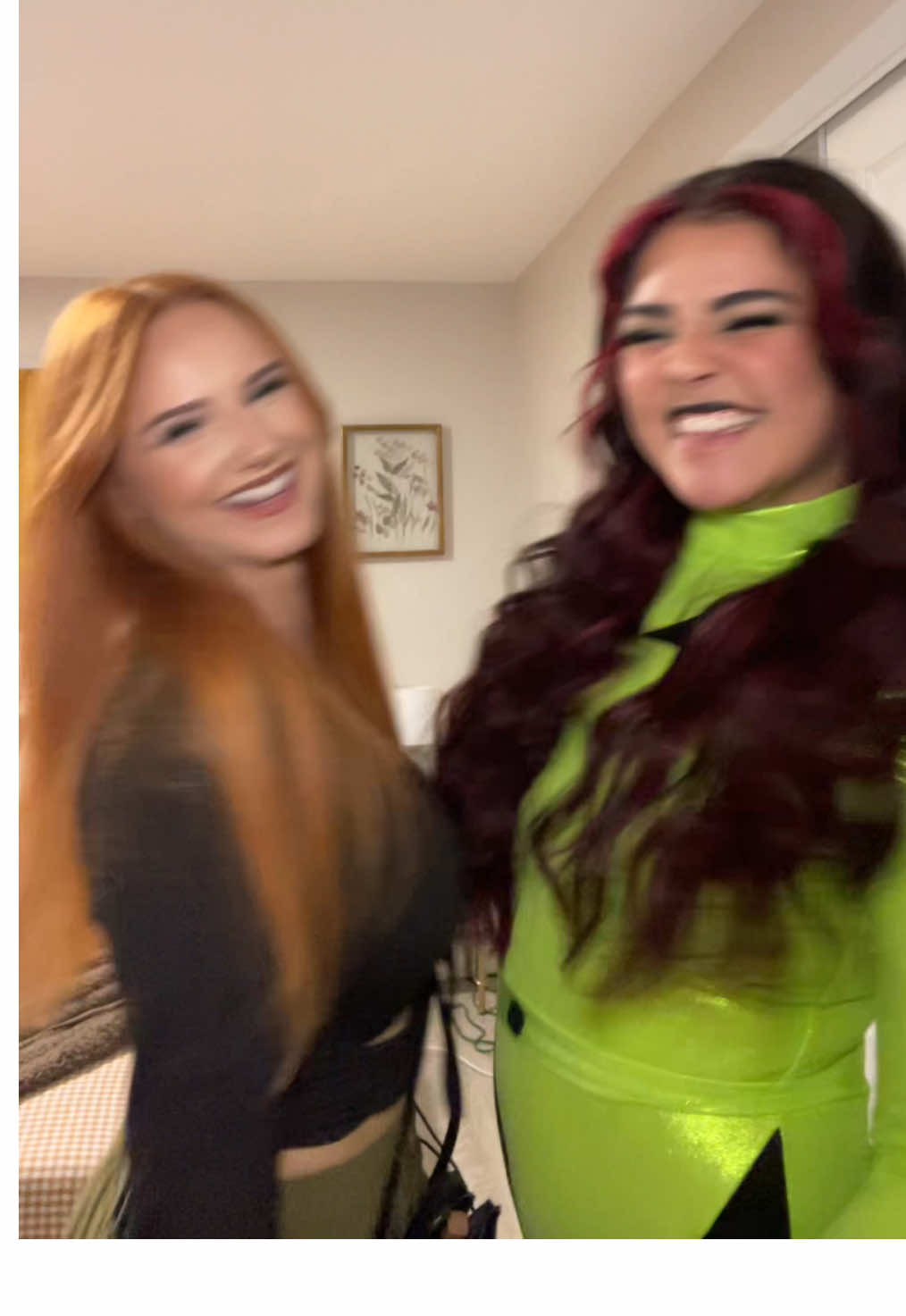 She’s the Shego to my Kim 💚🧡 #halloween #kimpossible #shego #shegoandkimpossible #halloweencostume 