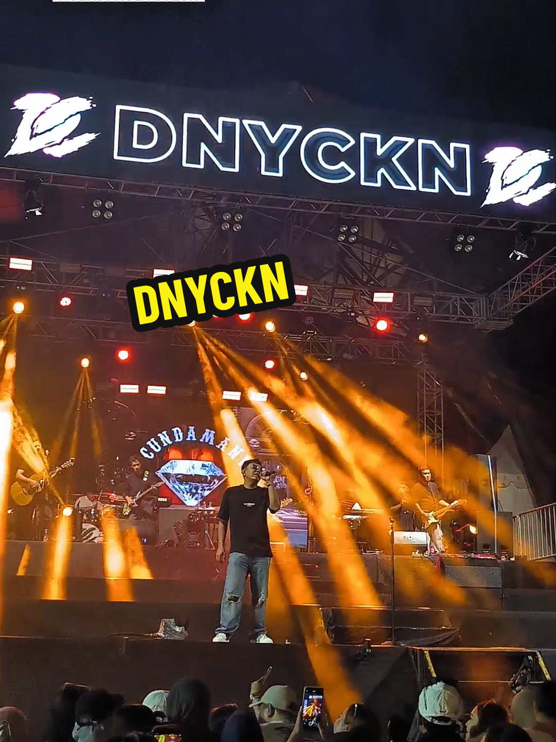 Seng hadir mau nnton siseh endi lur...?? #inspirasigunungkidul #gunungkidul #dennycaknan #dcmusic @dnyckn  @jungwokblueocean @Wisata Santorini di Jogja 