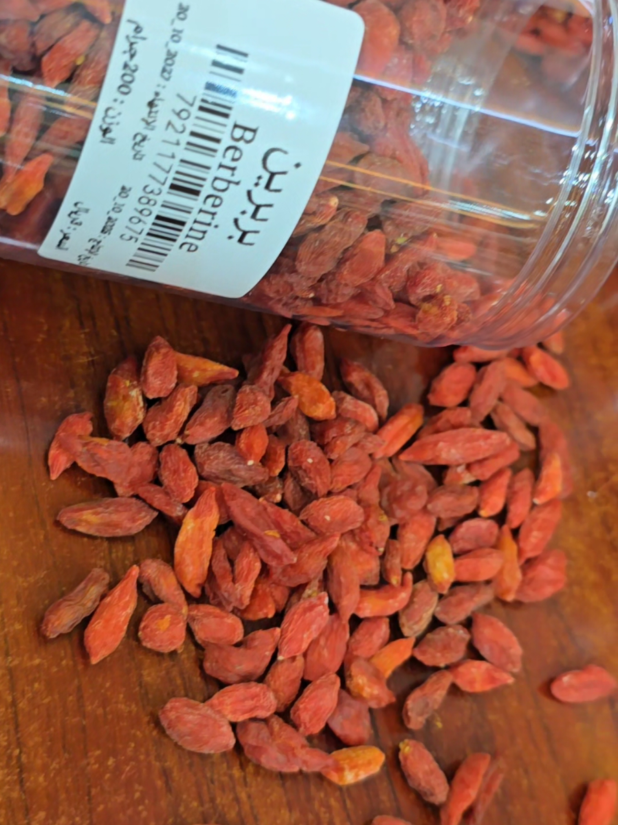 أنا متحمسة لمشاركة بعض المعلومات حول البربرين معكم اليوم! 🤔 يعتبر البربرين مركبًا طبيعيًا موجودًا في العديد من النباتات، وله فوائد صحية عديدة ومثيرة للاهتمام.💪أعتقد أنه يساعد في تنظيم مستويات السكر في الدم، وهذا أمر مهم للغاية لصحة الجميع.❤️ بالإضافة إلى ذلك، يمتلك البربرين خصائص مضادة للأكسدة ومضادة للالتهابات، مما يعزز الصحة العامة.🌱 يمكن أن يساعد أيضًا في دعم صحة القلب والأوعية الدموية. 💖 أتمنى أن تكونوا قد استمتعتم بهذه المعلومات القيمة! #البربرين #صحة_طبيعية #عناية_بالصحة #سفيركم_للافضل #اللواء_الاخضر 