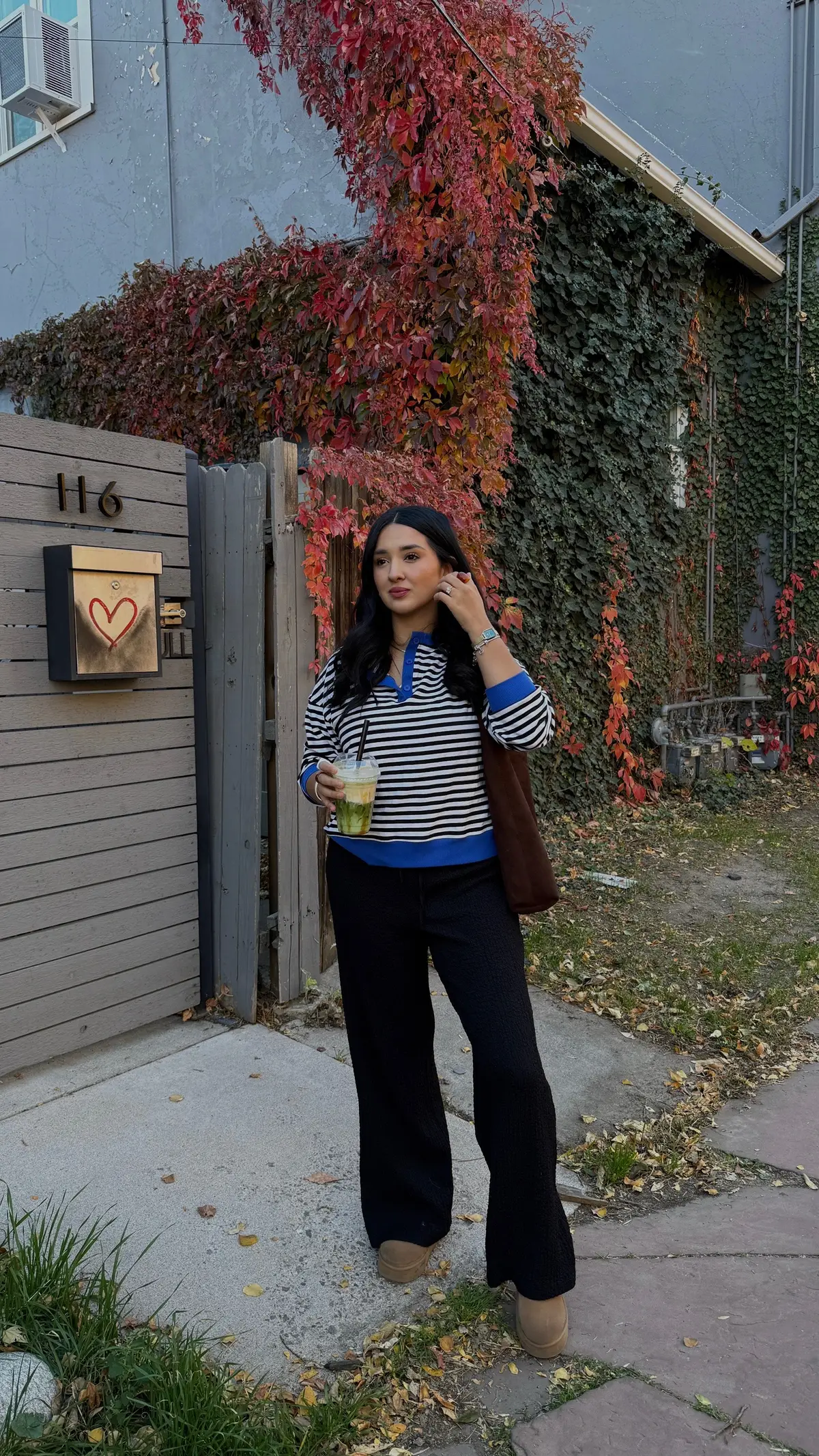 Nothing better than coffee dates with my boo, and he’s getting so much better at taking pics 🤭 #denver #coffeedate #OOTD #falloutfits #fall 
