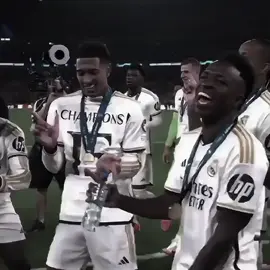 هلا مدريد 🤍👑#ريال_مدريد#viralvideo #storylikvideolar #realmadrid#foryou 