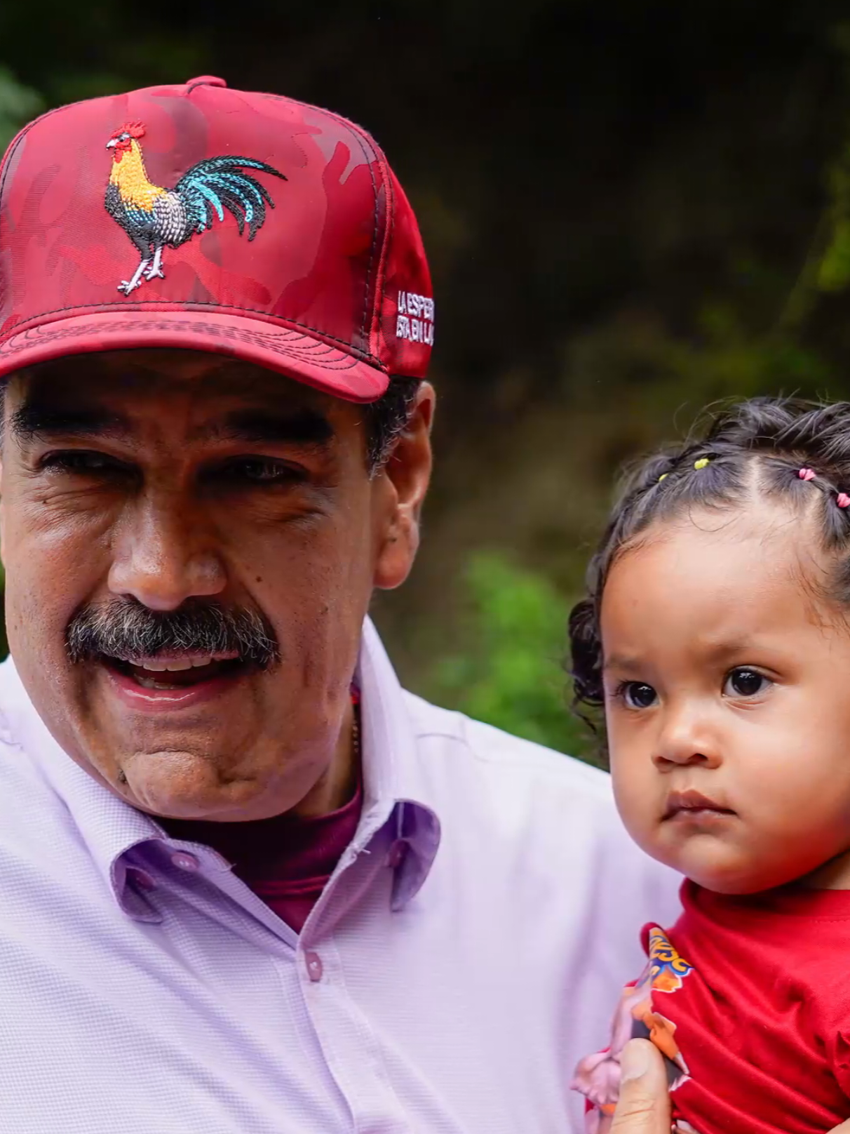 La Esperanza que defendemos son nuestros niños, por ellos luchamos, para que crezcan libres, felices y bendecidos. ¡Qué bonito fue encontrarme con los niños y las niñas de la Comuna 