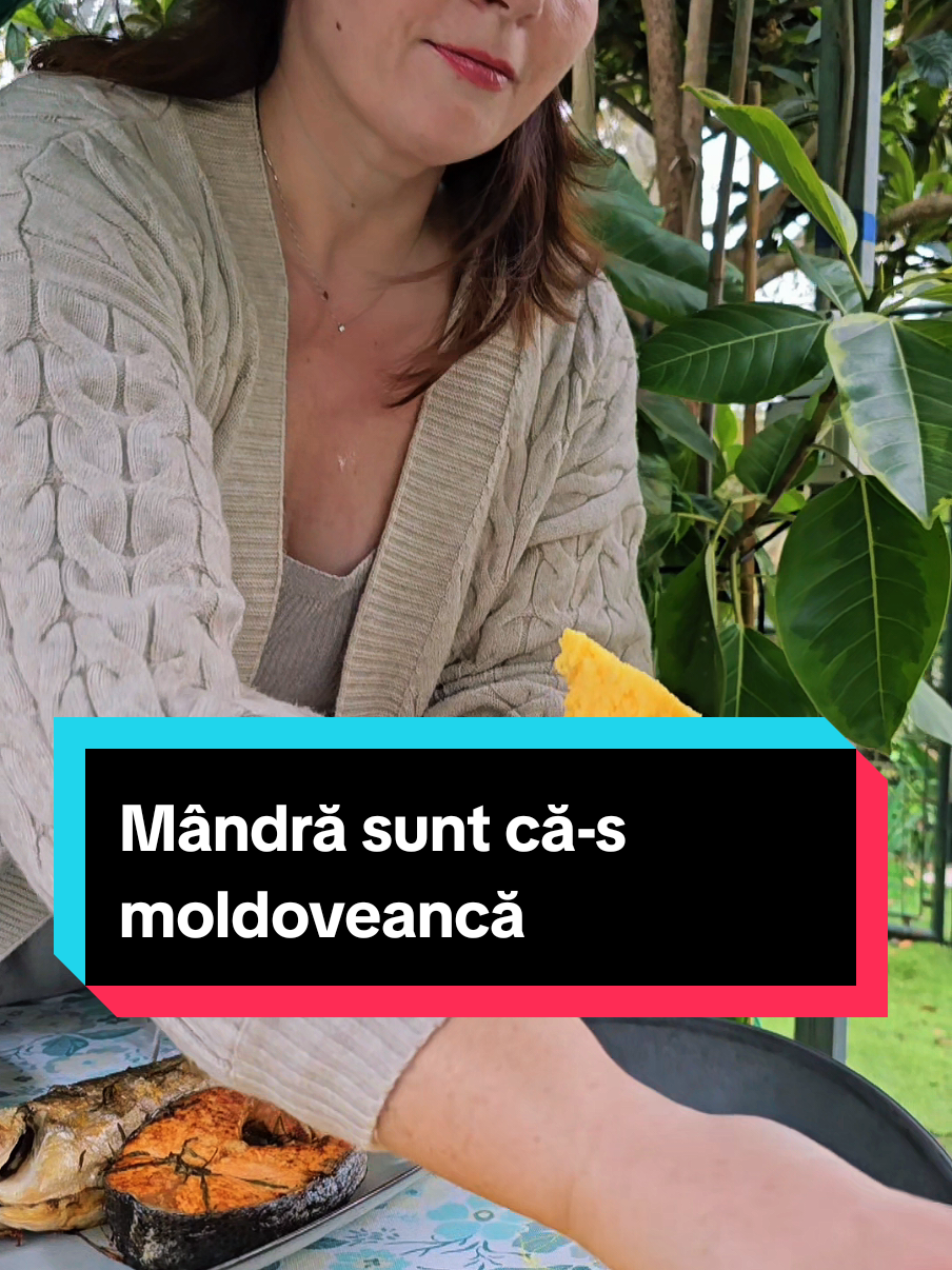 Nu există restaurant care să bată gustul unei mese făcute cu suflet, mâncate cu cei dragi #mamaliga #traditie #moldoveni #familie #diaspora 