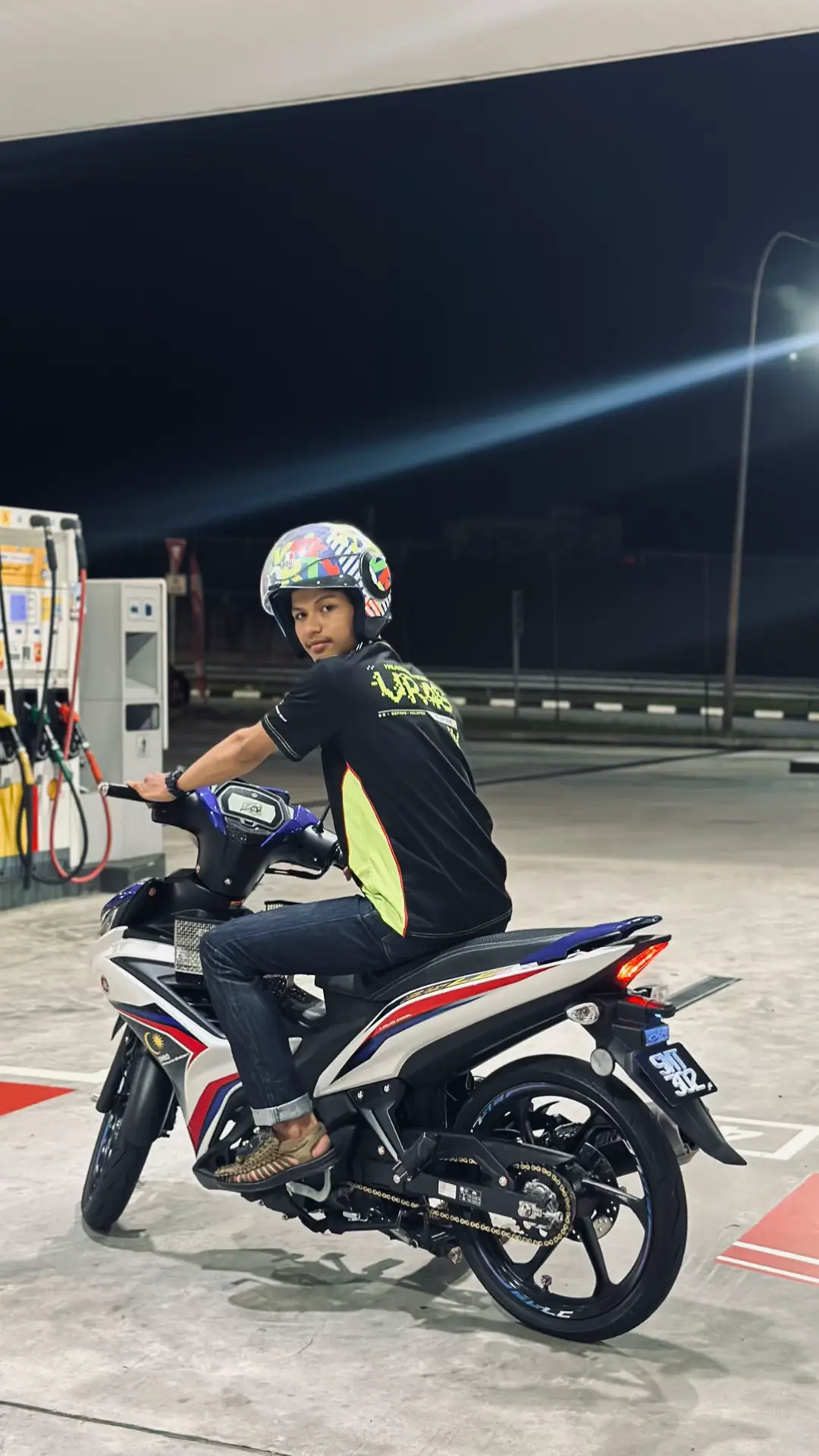 Rossi suruh promote🤧