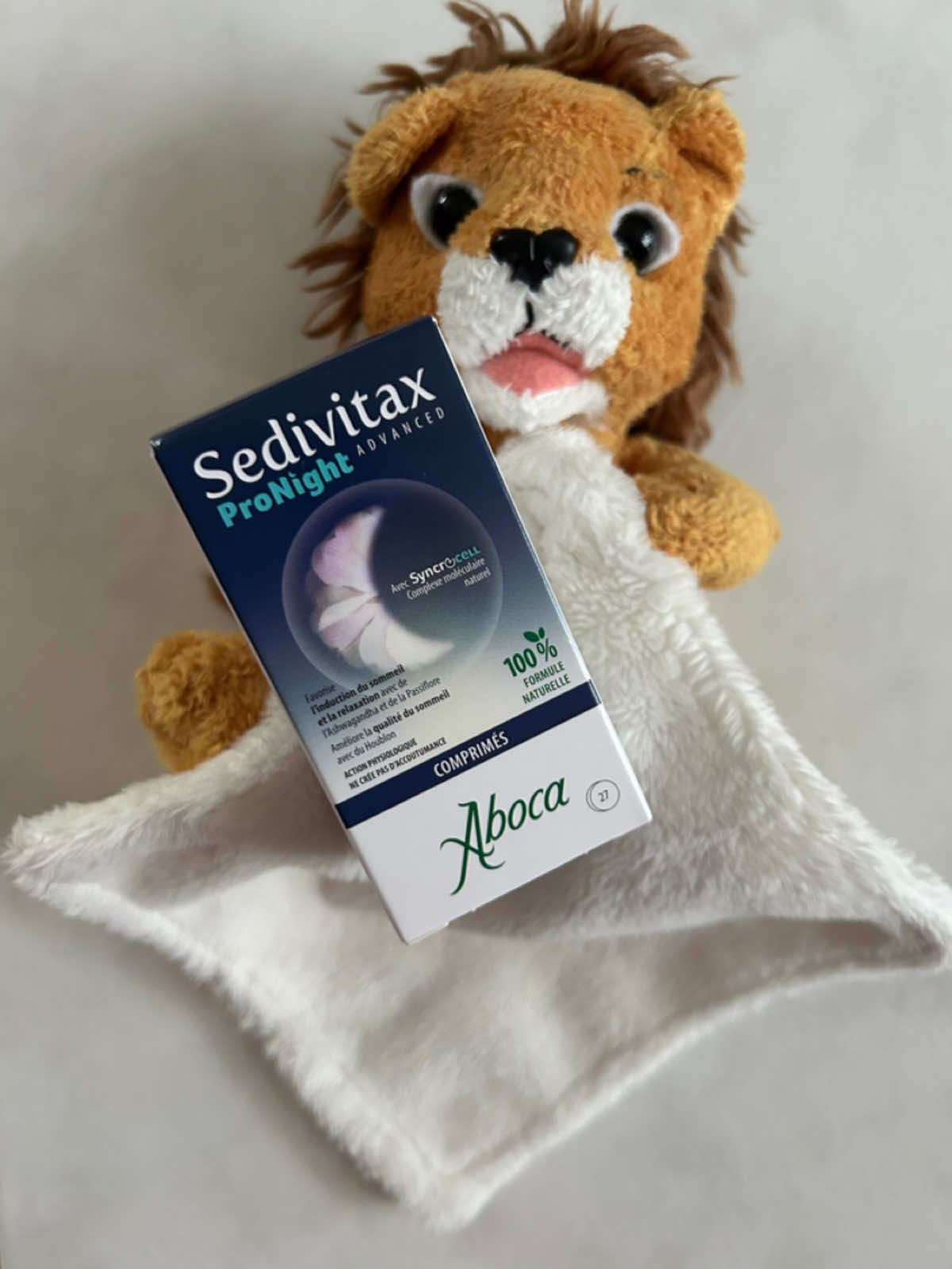 💤 SEDIVITAX PRONIGHT ADVANCED de ABOCA 💤  C’est avec grand plaisir que j’ai pu tester et valider ce produit 100% naturel (Extrait de passiflore, d'ashwagandha et houblon) Favorise l'induction du sommeil et de la relaxation ✅ Améliore la qualité du sommeil Action physiologique ✅ Ne crée pas d'accoutumance ✅ Il est conseillé de prendre 1 à 3 comprimés le soir avant le coucher. Ayant des difficultés à m'endormir et à dormir toute la nuit sans réveil, je prends depuis quelques semaines un comprimé de Sedivitax au coucher, je m'endors facilement et passe la nuit sans réveil. Mon sommeil est enfin réparateur. Il est efficace dès la première utilisation. Je le conseille vivement. #sedivitax #complementalimentaire #complementalimentairenaturel #sommeil #aboca @Aboca Life 