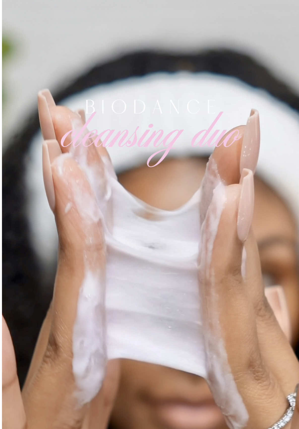 My skin barrier’s new favorite duo 🤍 It leaves my skin feeling hydrated, smooth, and soft! @Biodance Store US    #Biodance #collagenduo #pinkduo #koreanskincare #dryskin 