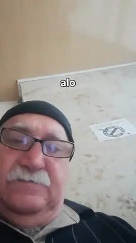 alo konuşsana #telefon #yaşlı #dedem #alo #konuşma 