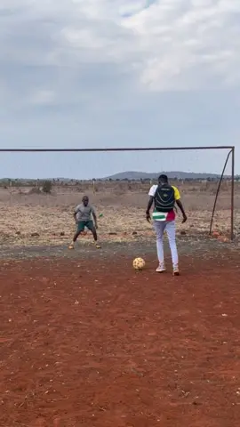 What just happened in a penalty 😱💀😂#viralsoundatassa #abdimalikcr7 #LevelUpAfrica #SportsOnTiktok #malikzo 
