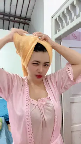 Mandi sehari 3X udah berasa besti banget sama gayung🤣😂 #parfum  #parfumviral  #parfumereccomended 