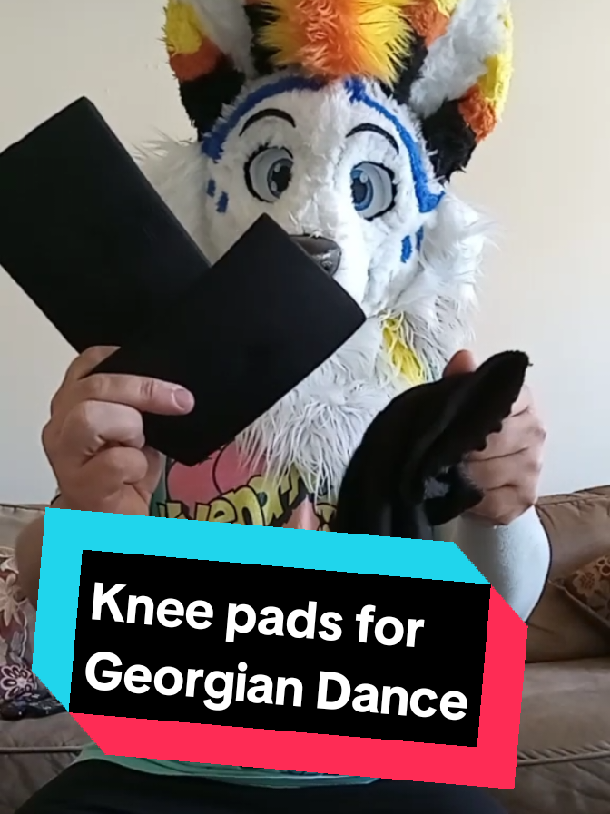 A step by step guide to wearing knee pads for dance in Georgian. Thought this was really difficult to put together cuz of slow memory space, I think it wasn't bad to work on first hand while I recorded bit weeks back. enjoy! 😊 #fyp #dancefur #furries #fursuit #fursuiting