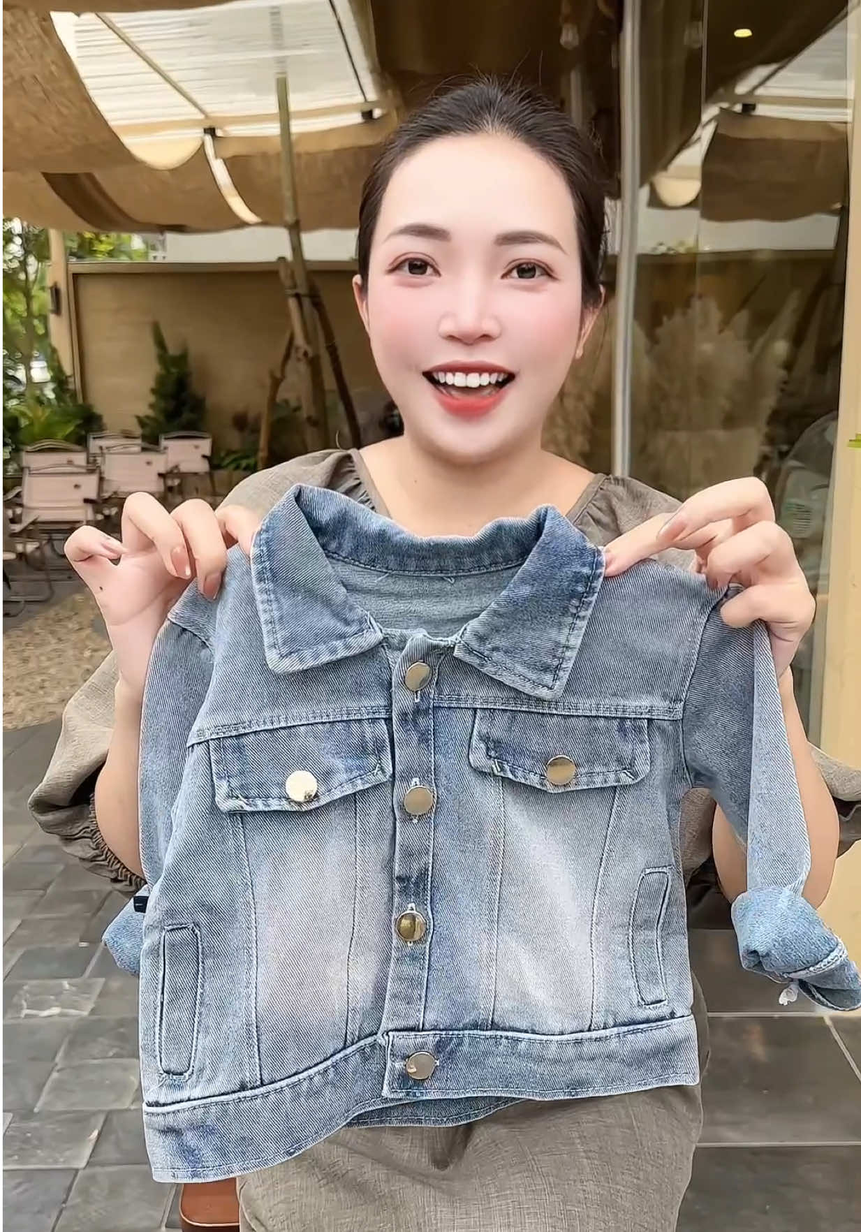 Áo khoác jeans cho bé #meminmax95 #quanaotreem #aobobetrai #aobochobe 