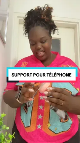Support de téléphone pour la voiture, n’hésitez pas à le choper via le panier orange en bas de la vidéo #pourtoii #fyp #blackfriday  