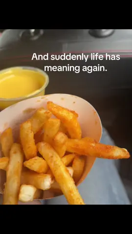 Nacho fries the love of my life #nachofries #tacobell #fyp #gordita 