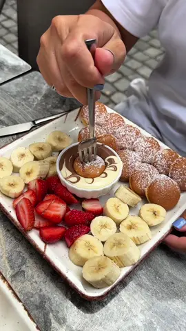 Pankek chocolate 🤩 📍Karşıyaka / Maroon’s  #pancake #chocolate #dessert #delicious #Foodie 