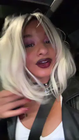 Hard wig soft life 💕 #halloween 