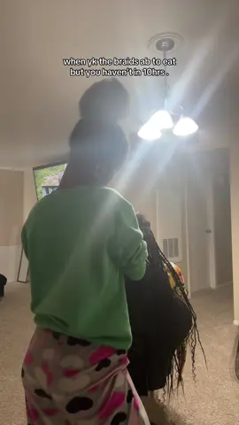 a full day booked ? i be on my breaking point 😩🤣🤣🤣. #hairstylist #braider #islandtwists 