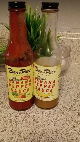 #Ben&pat'ssauceco #wearerocky @bananapeppersauce @wearerocky #MayEarnRockyDollars