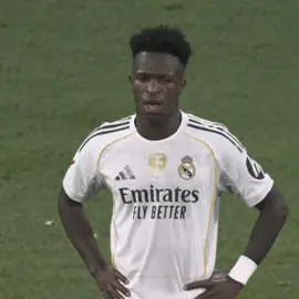 Vinicius junior fighting xabi alonso💀 #realmadrid #vinicius #ElClasico #today #fyp 