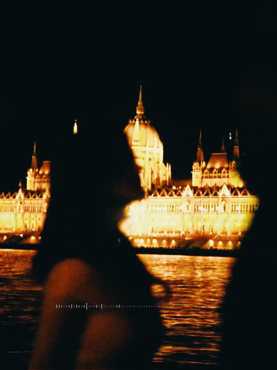 نص نص  #500daysofsummer  #راب_مصري  #fyp  #foryou  #تصاميم 