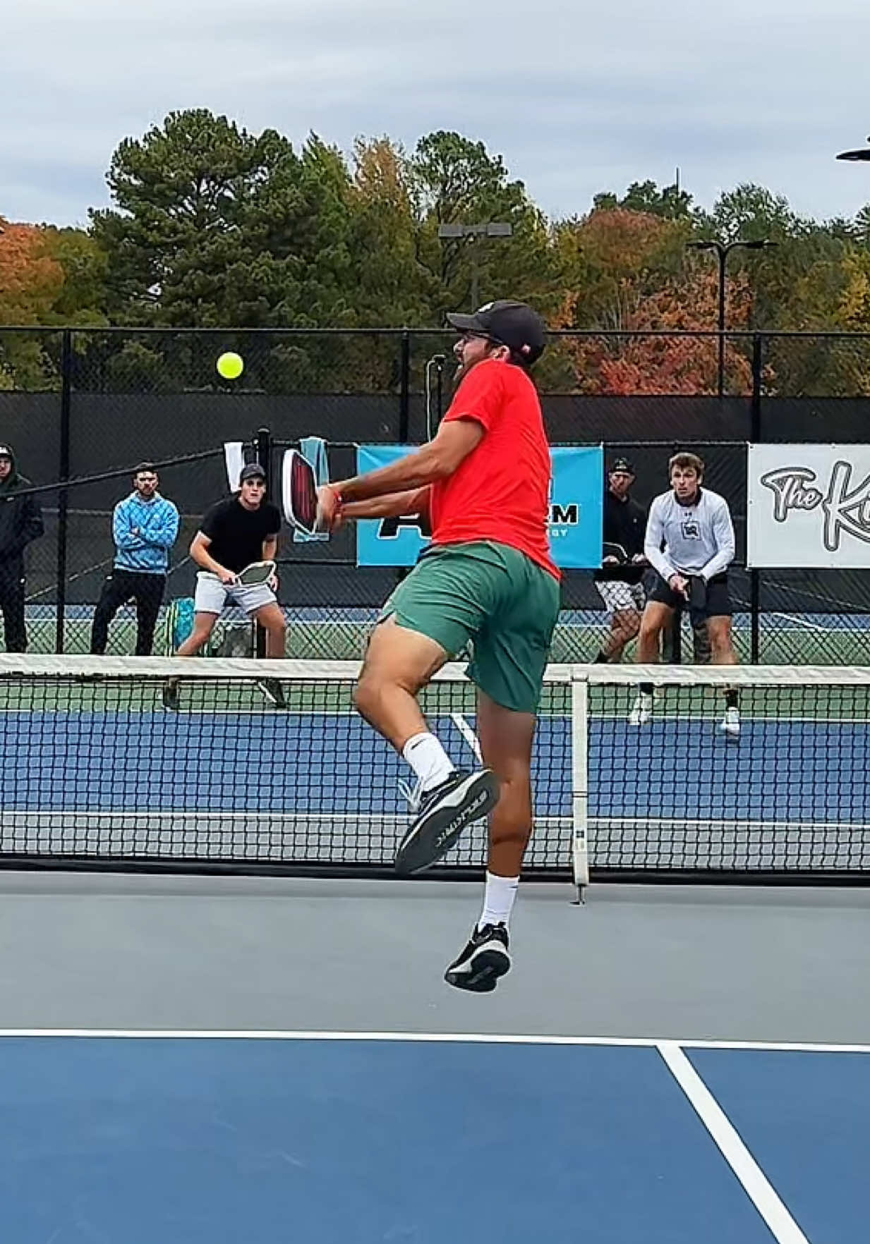 Hotlanta gettin CRAZY. 🔥🍑 #pickleball #pickleballhighlights #pickleballtiktok #pickleballcourt #pickleballtournament 