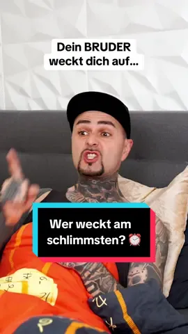 Wer weckt am schlimmsten?🤷🏻‍♂️ #familie #lachen #comedyvideos #vater #witzig 