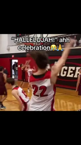 “YIPPEE!” ahh🤣 (via:@Rhyder Martin 4.5⭐️) #sports #basketball #buzzerbeater #NBA 