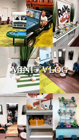 Happy 4th birthday minion! #playstreetmuseum #4thbirthdaycelebration #minionmiles 