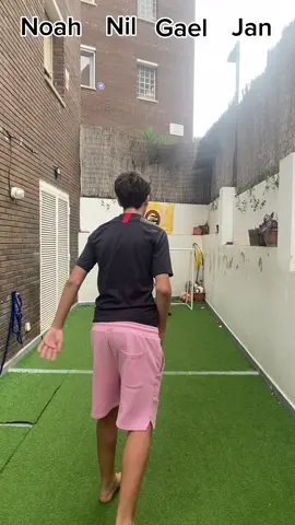 VOLEAS sin ver el balón #parati #viral #futbol #reto #foryou 