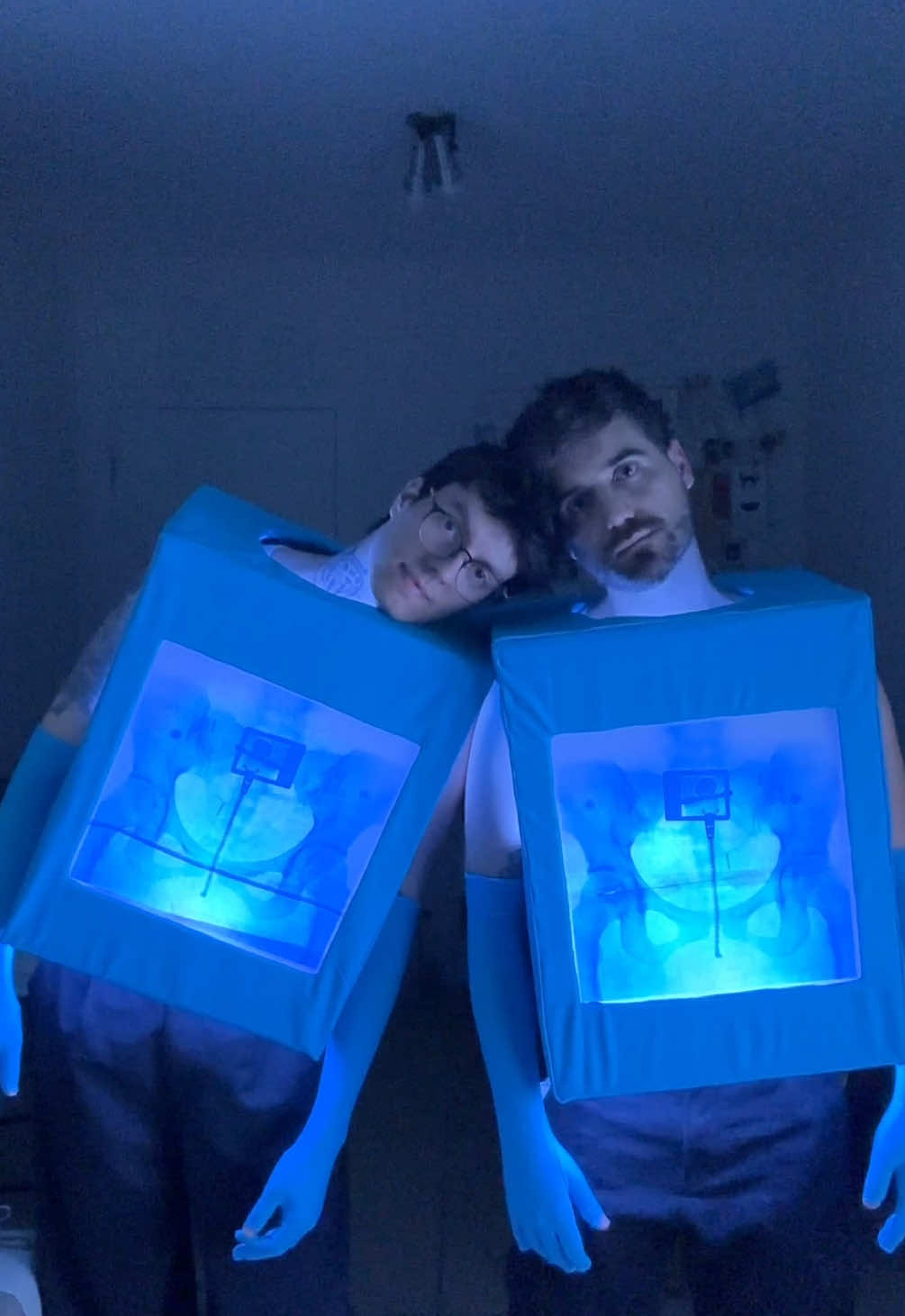 always running to the ones we do 🩻🤍🩵 #Lorde #Halloween #ultrassoundworldtour #trend @Lorde 