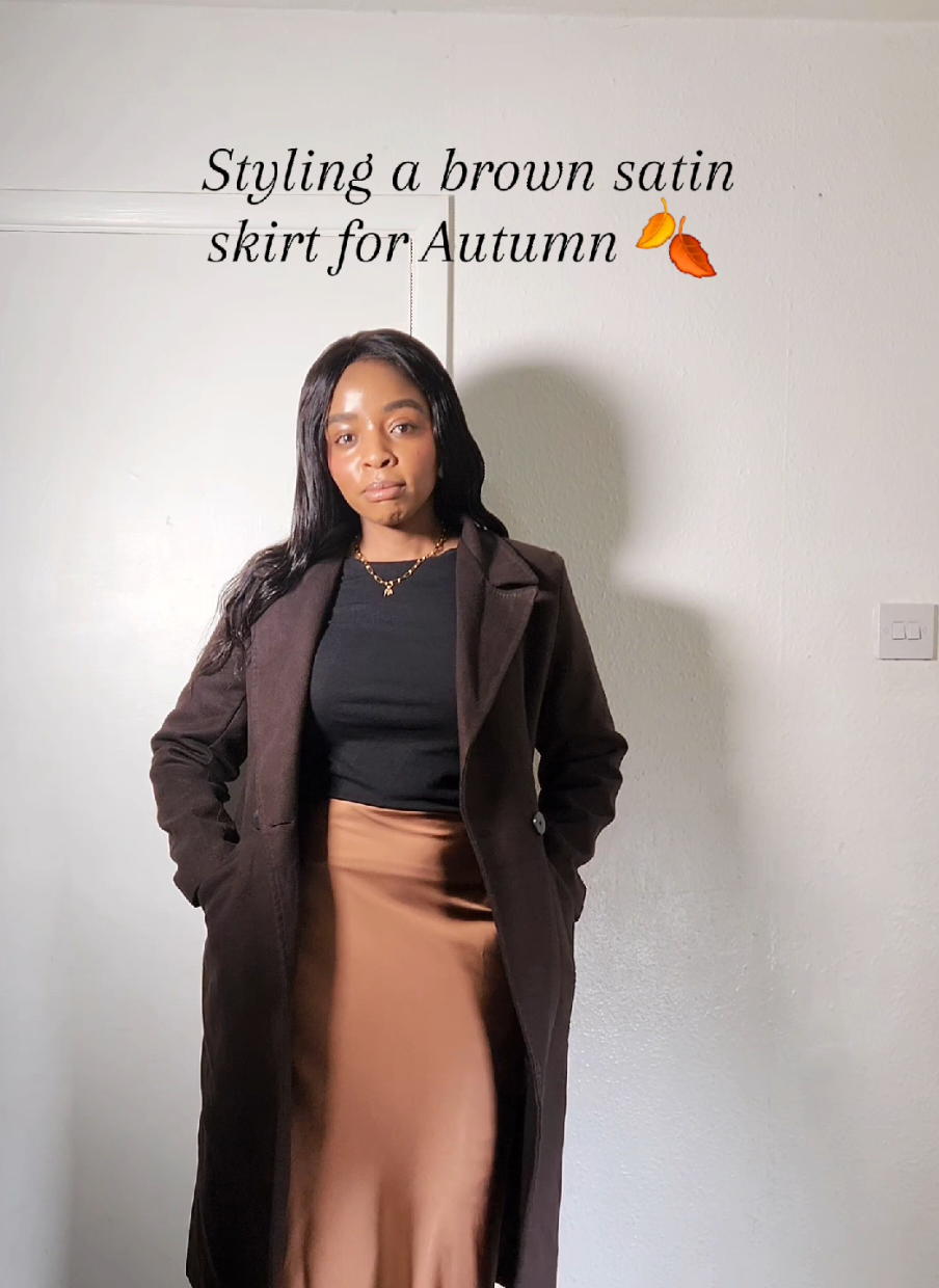 Styling a brown satin skirt for Autumn 🍂  . . . . . . . . #ukfashionblogger #everydayoutfits  #outfitsinspo  #womenfashionstyle  #ukugccreators    