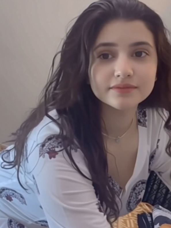 pashto song reaction 🫵♥️ #tik #fouyou @gelamanaayesha002 