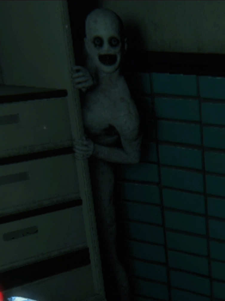 الجني ماعنده لاشغل ولا مشغله بس جاي يروعنا ويروح #gaming #horror 