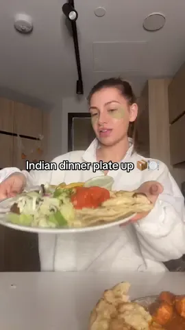 trying a new Indian takeaway for our dinner today!! 🤝